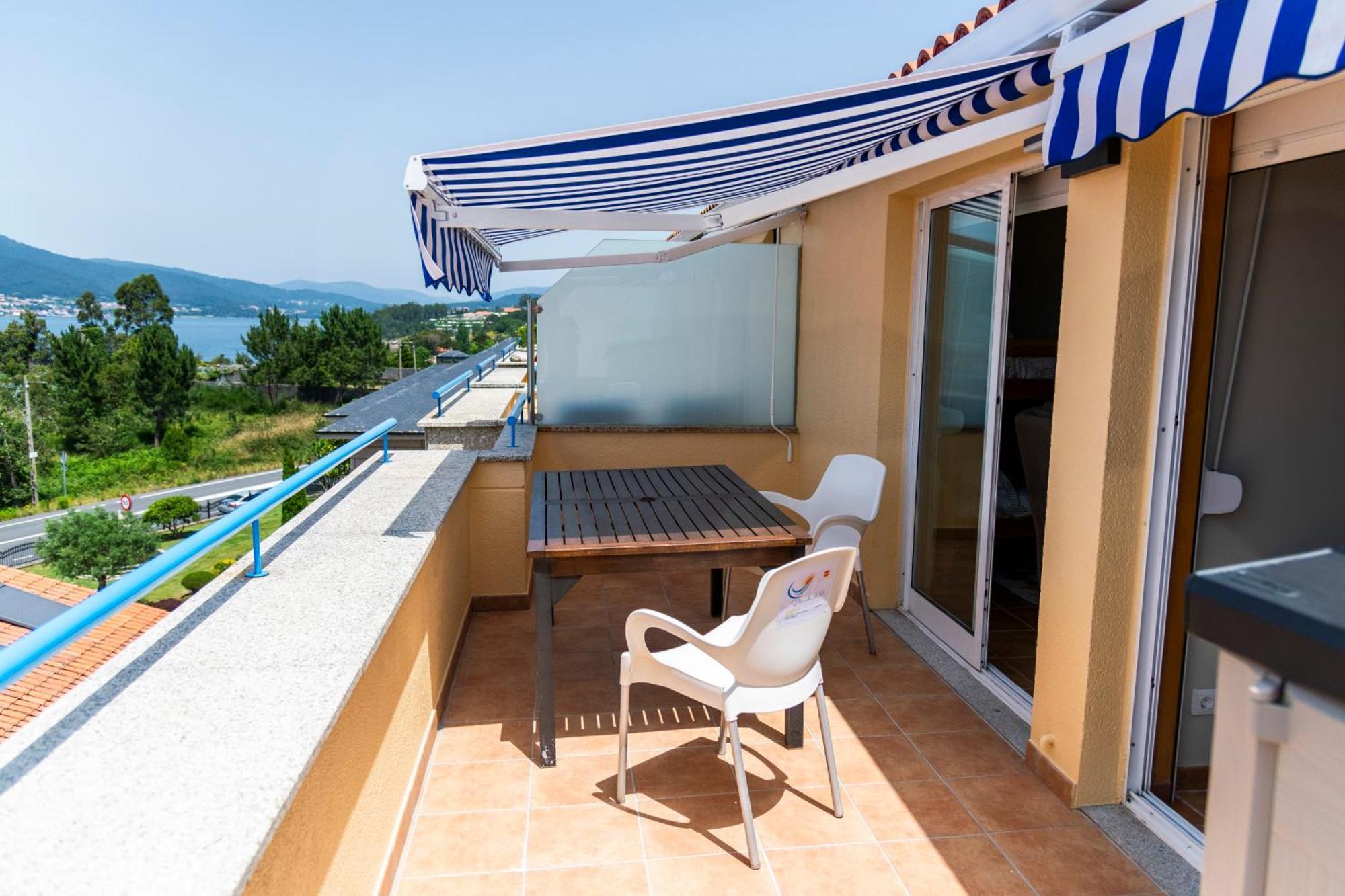 Mirador Da Ria Resort Nautico Portosin Gayanes   Exterior photo