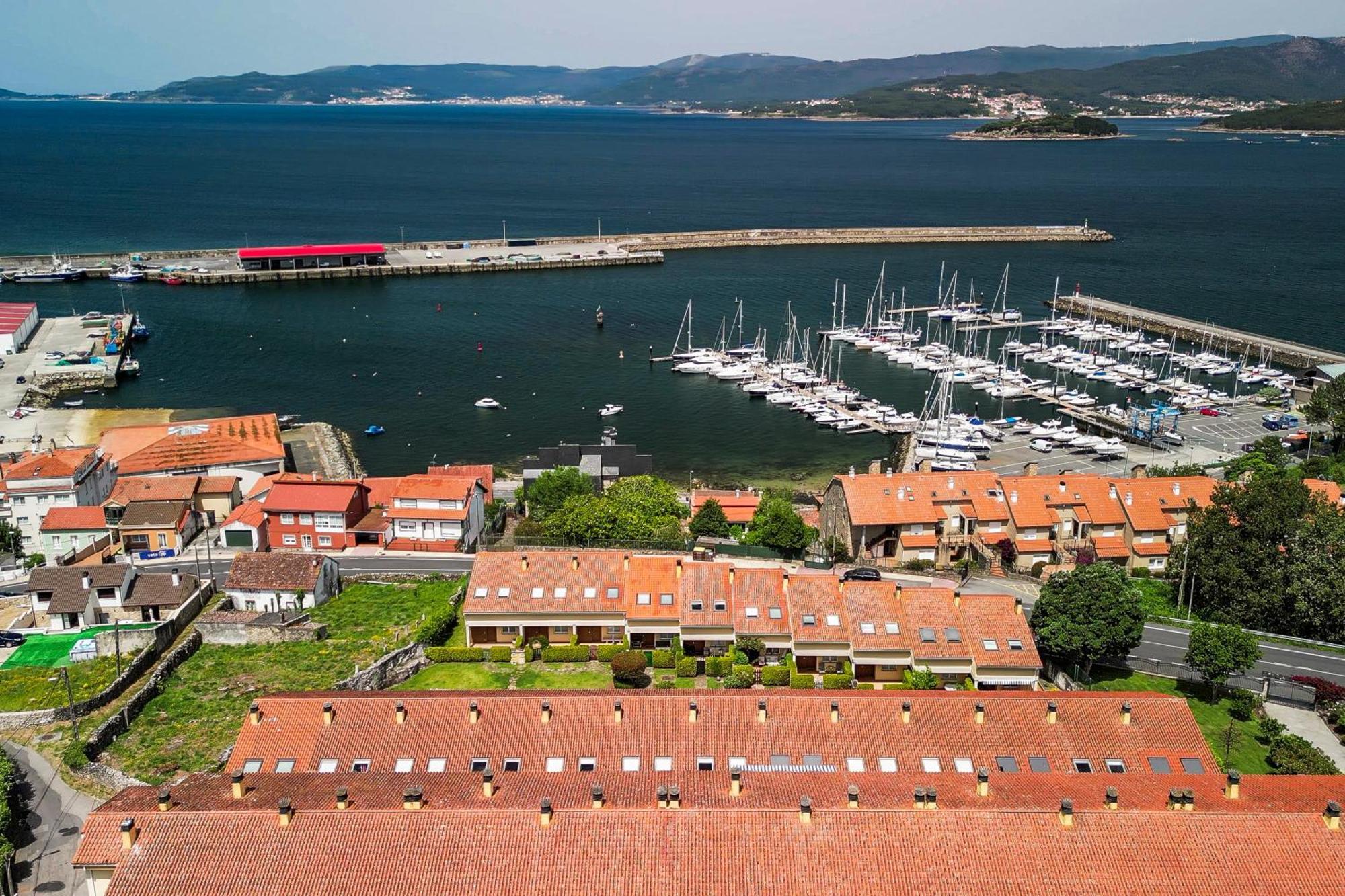 Mirador Da Ria Resort Nautico Portosin Gayanes   Exterior photo